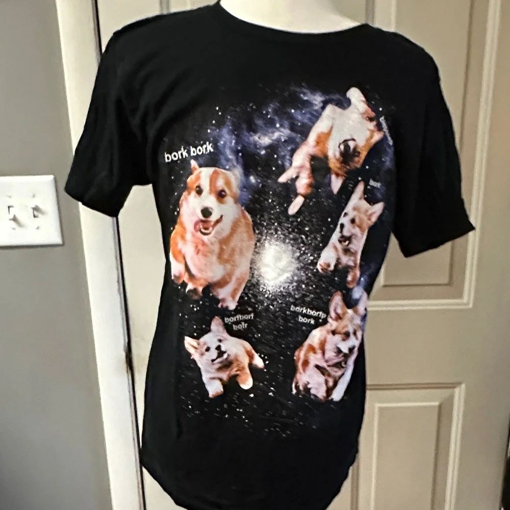 Black Matter Black Tee with Corgi Galaxy Print - Picture 1 of 7